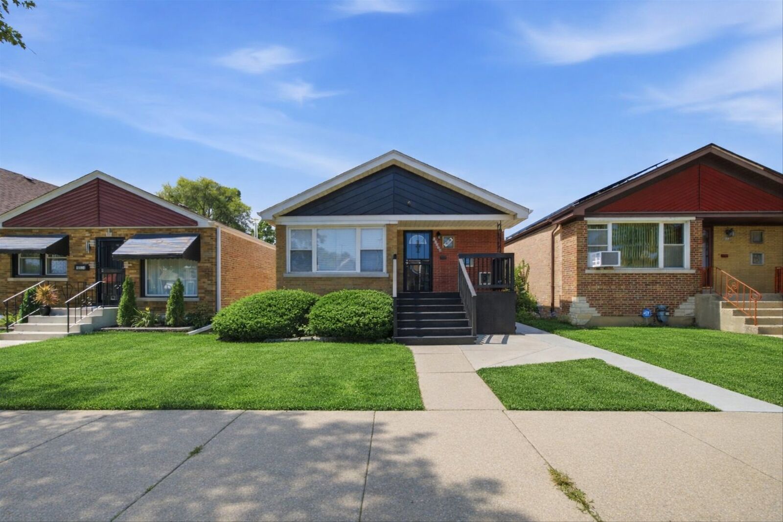Property Photo:  10130 S Morgan Street  IL 60643 