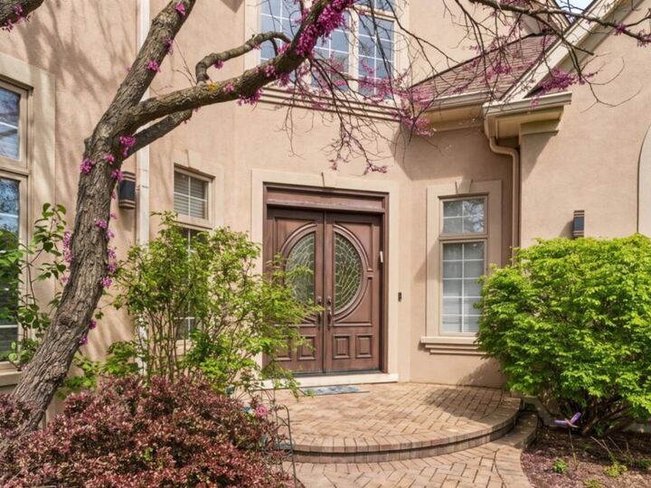 Property Photo: 1745 Sundrop Circle IL 60035