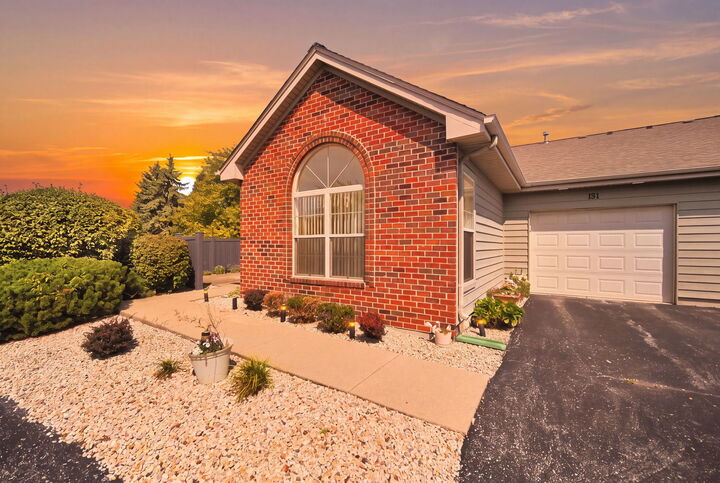 Property Photo: 131 E 163rd Street 16A IL 60473
