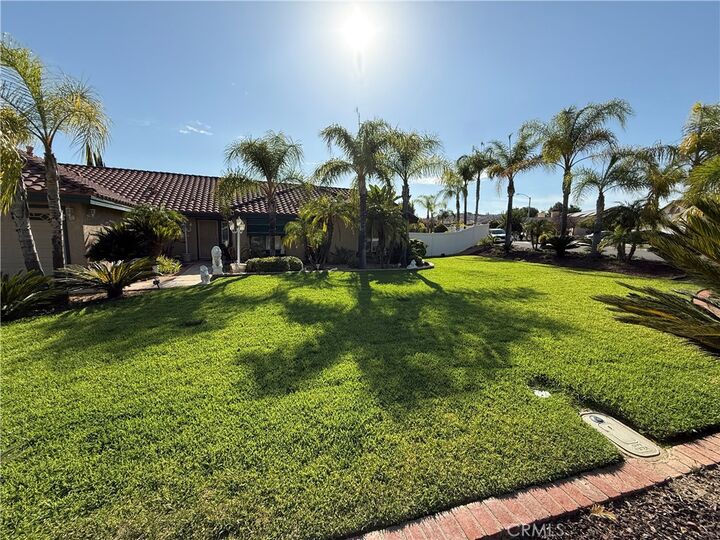Property Photo: 11551 Knoll Vista CA 92555