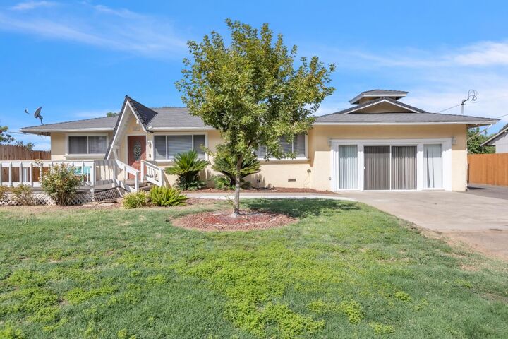 Property Photo:  5435 Dry Creek Road  CA 95838 