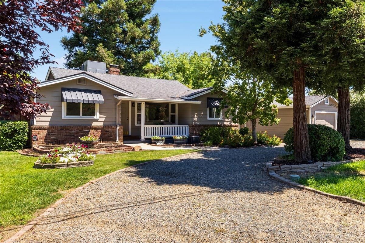 Property Photo:  5531 North Avenue  CA 95608 