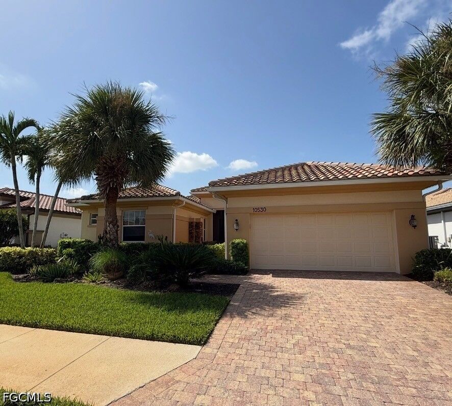 Property Photo: 10530 Bellagio Drive FL 33913
