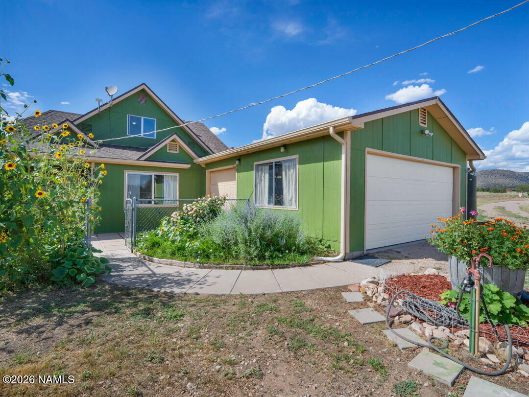 Property Photo:  765 W Gina Marie Boulevard  AZ 86334 