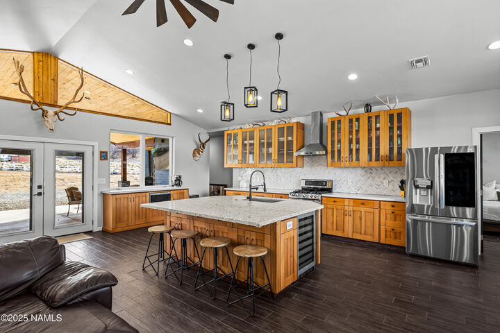 Property Photo: 6770 N Rain Valley Road AZ 86004