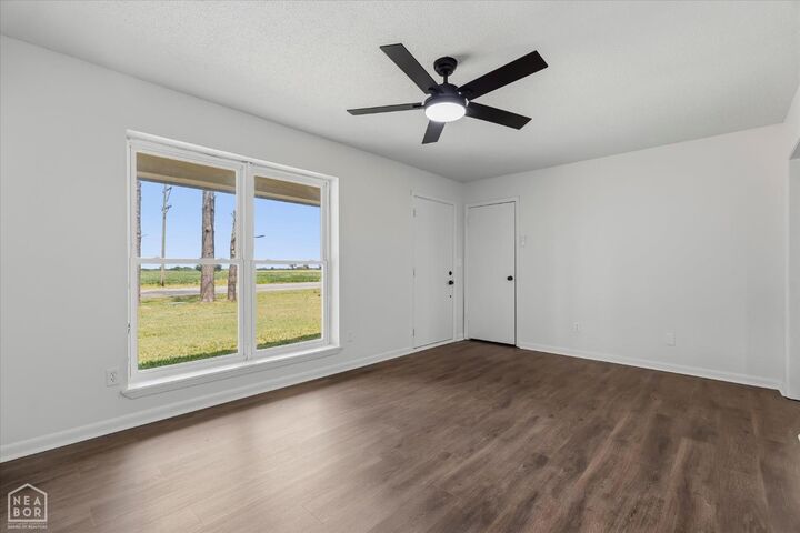 Property Photo: 674 Highway 412 AR 72476