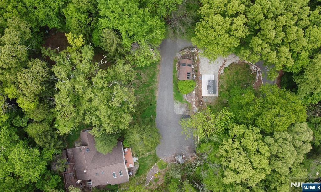 Property Photo:  534 Paterson Hamburg Turnpike  NJ 07480 