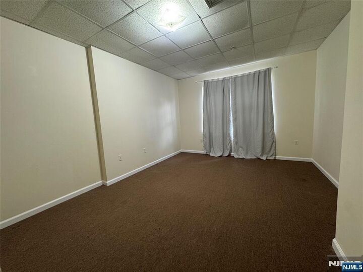 Property Photo:  146 Midland Avenue 1  NJ 07032 
