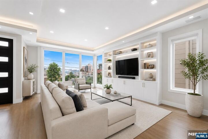 Property Photo: 506 Undercliff Avenue NJ 07020