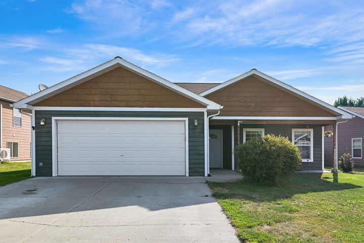 Property Photo:  211 Jackson Peak Drive  MT 59901 