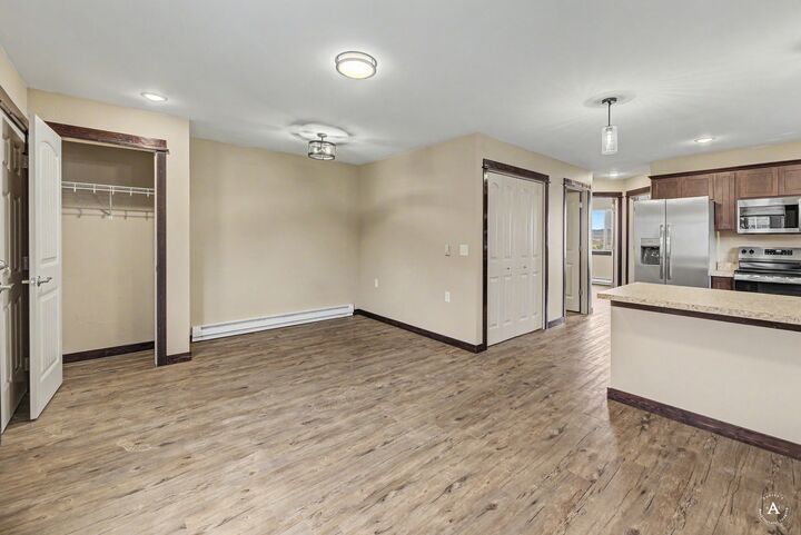 Property Photo:  2870 Overlook Boulevard  MT 59601 