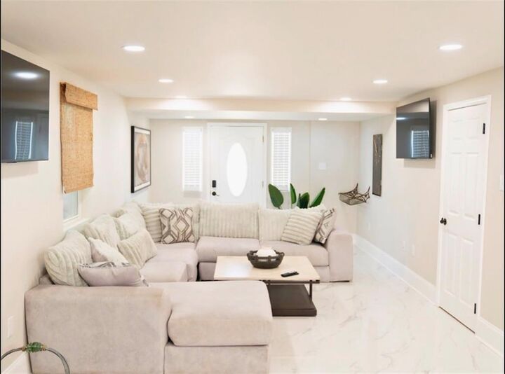 Property Photo: 2721 Iberville Street 1A LA 70119