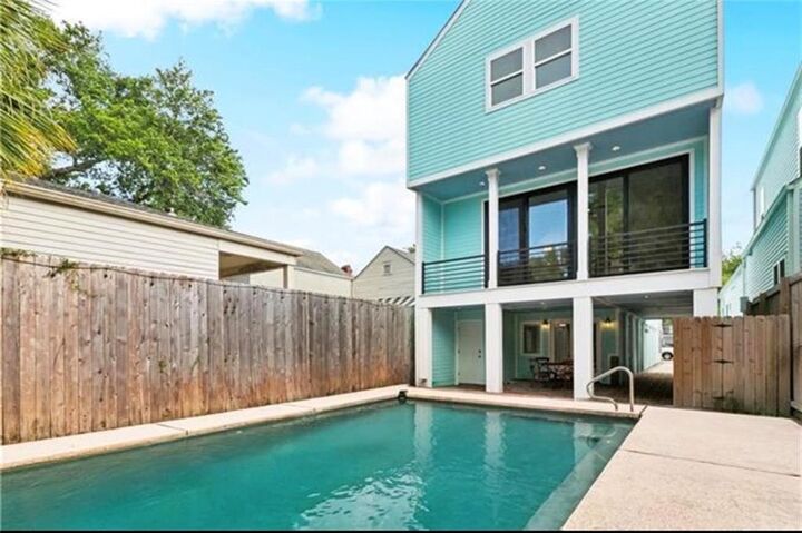 Property Photo:  6308 Patton Street  LA 70118 