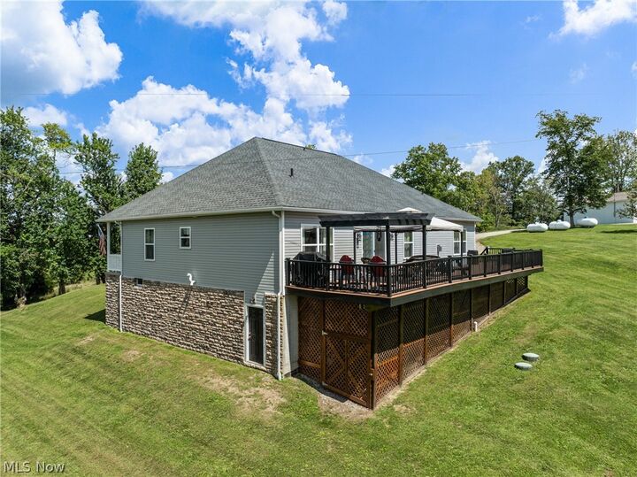 Property Photo: 1692 Township Road 102 OH 43917