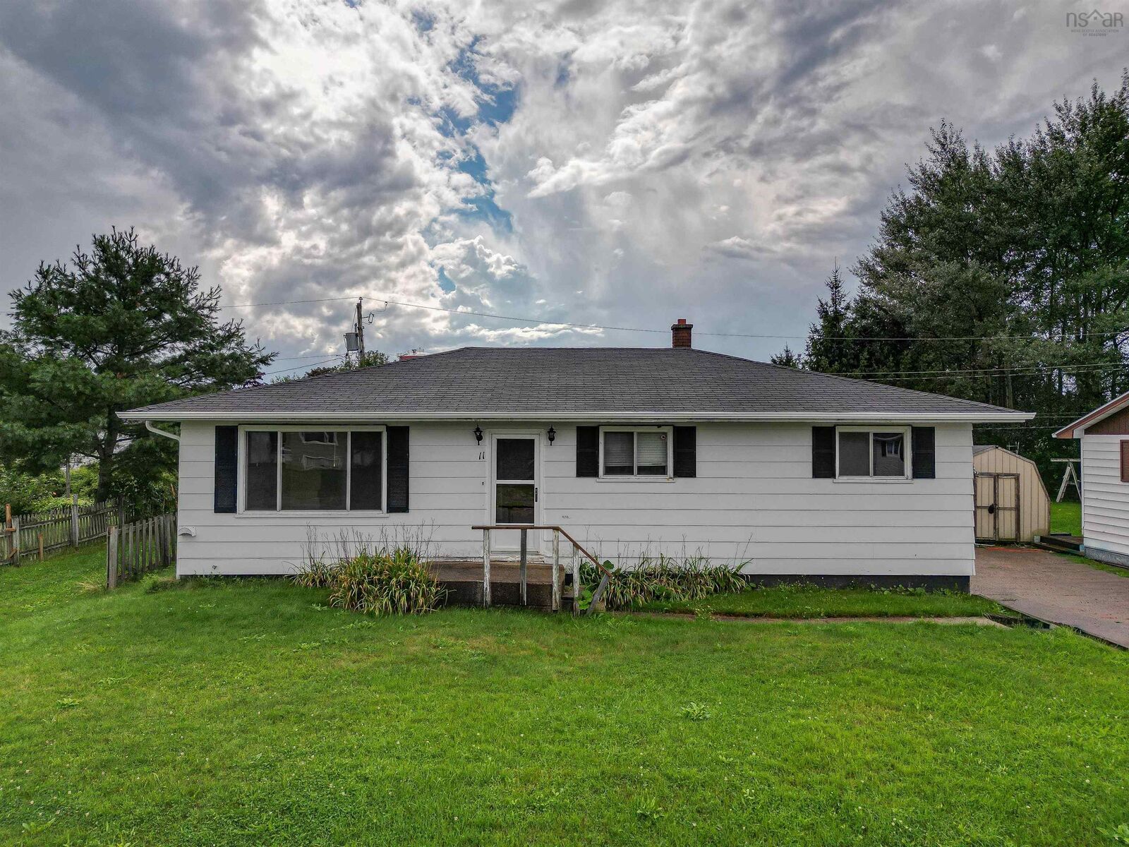 Property Photo:  11 Tamarac Drive  NS B9A 3E6 