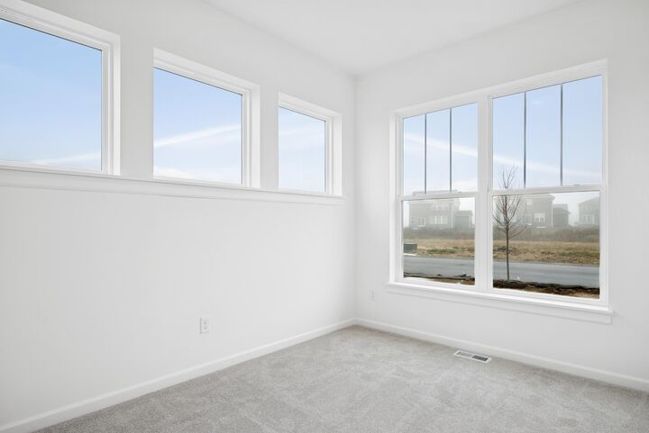 Property Photo: 1646 Tyrone Drive MN 55379