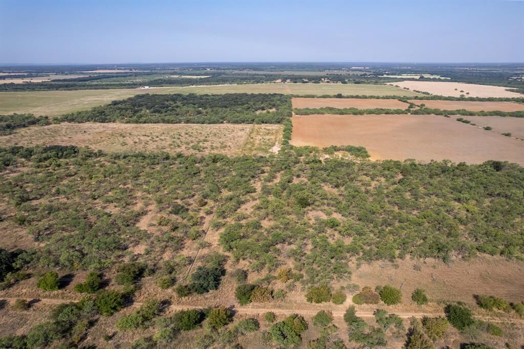 Property Photo: 454 Cr 196 TX 76454