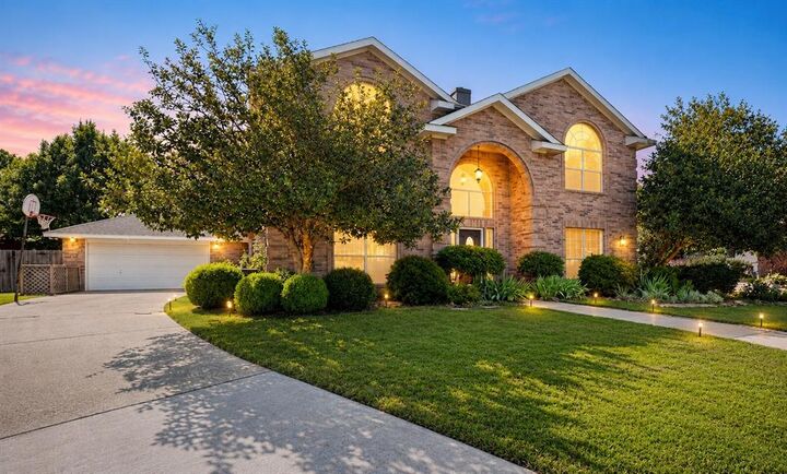 Property Photo:  3509 Mistletoe Lane  TX 75088 