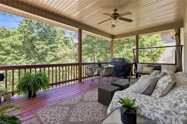 Property Photo:  12 Kendal Drive  AR 72714 