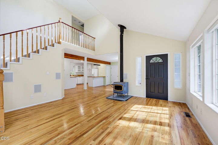 Property Photo:  560 Fish Hatchery Road  OR 97527 