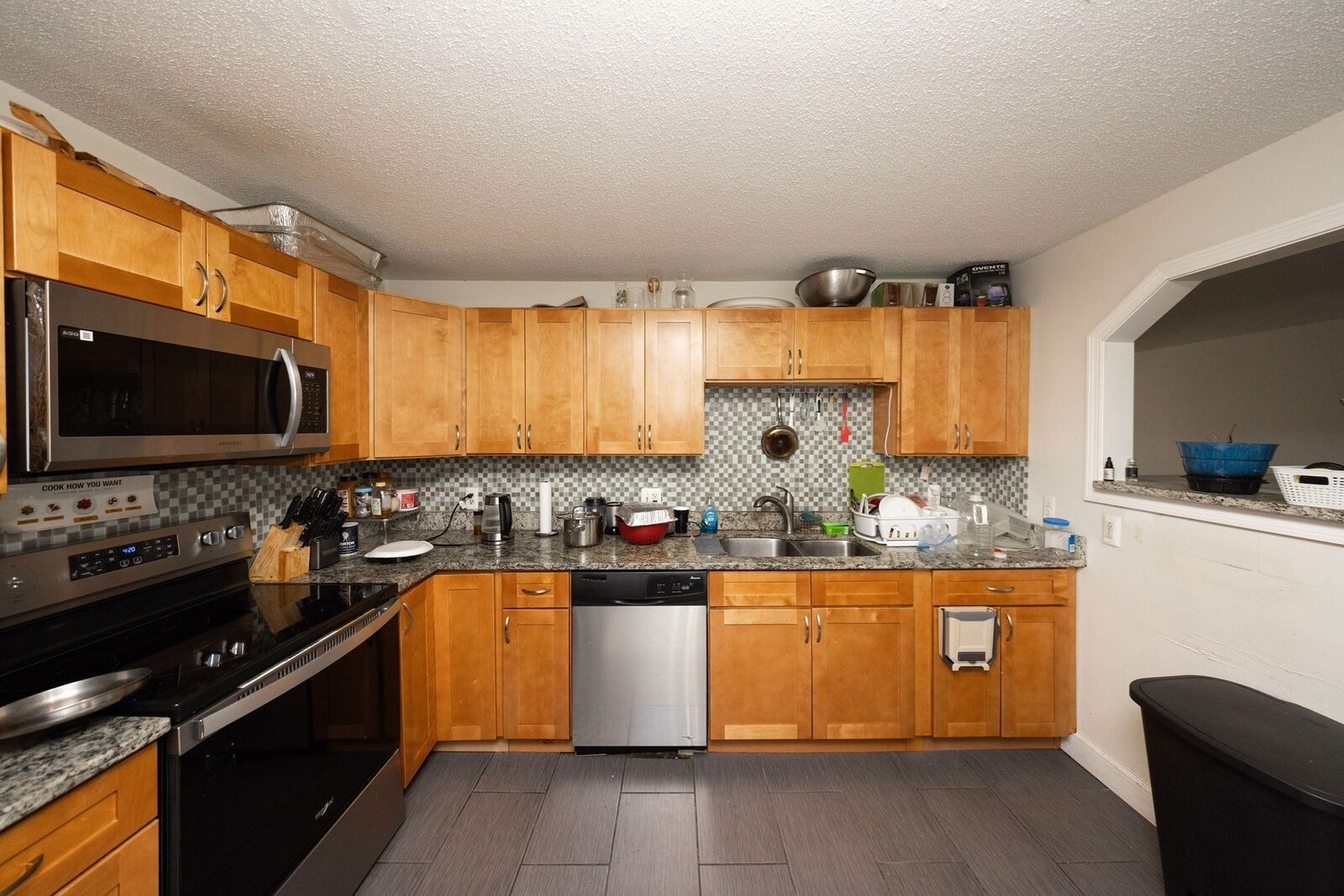 Property Photo:  10 Wrentham Rd 102  MA 01602 