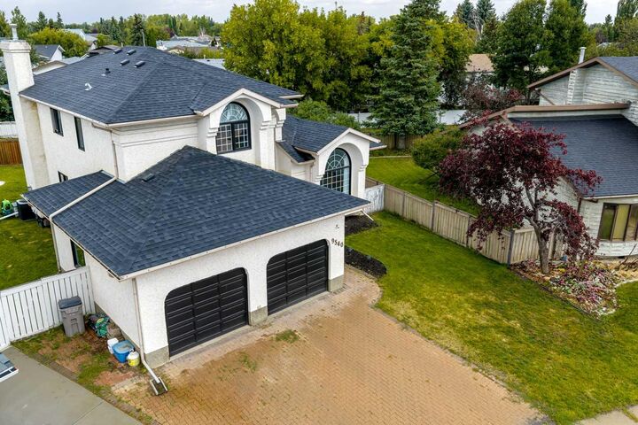 Property Photo:  9540 62 Avenue  AB T8W 2C6 