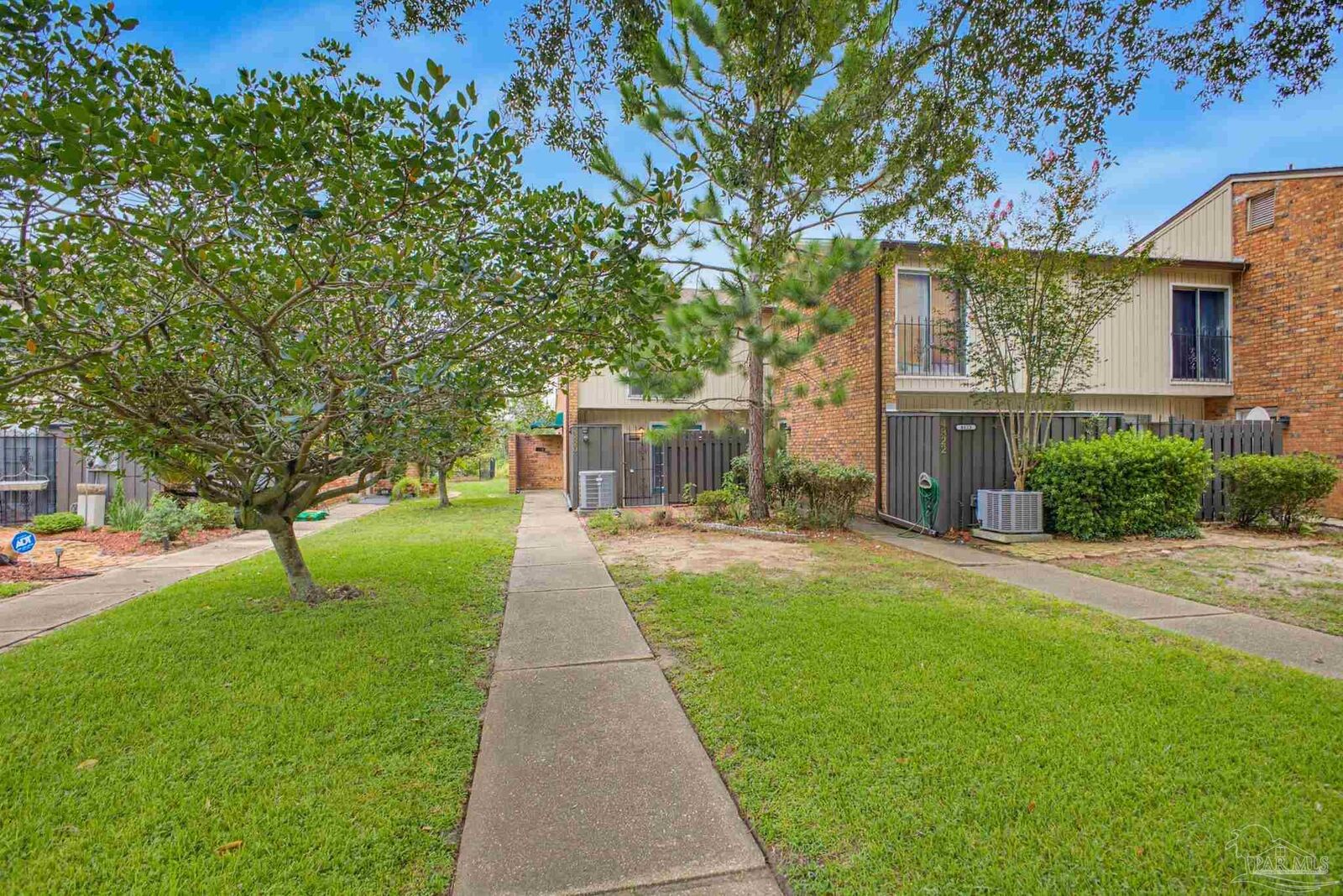 Property Photo:  4820 Huron Dr  FL 32507 