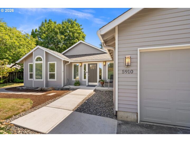 Property Photo: 5910 NE Harvest St OR 97124