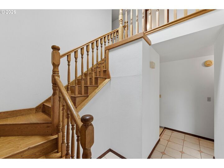 Property Photo: 2450 Grant St OR 97459
