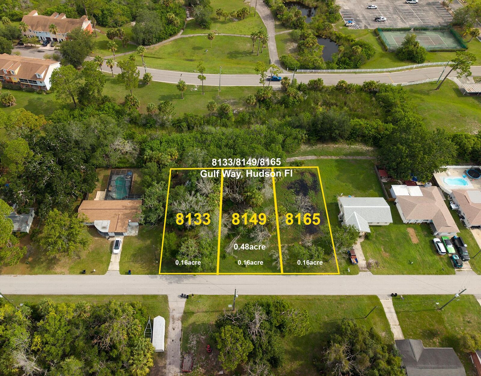 Property Photo:  8133 Gulf Way  FL 34667 