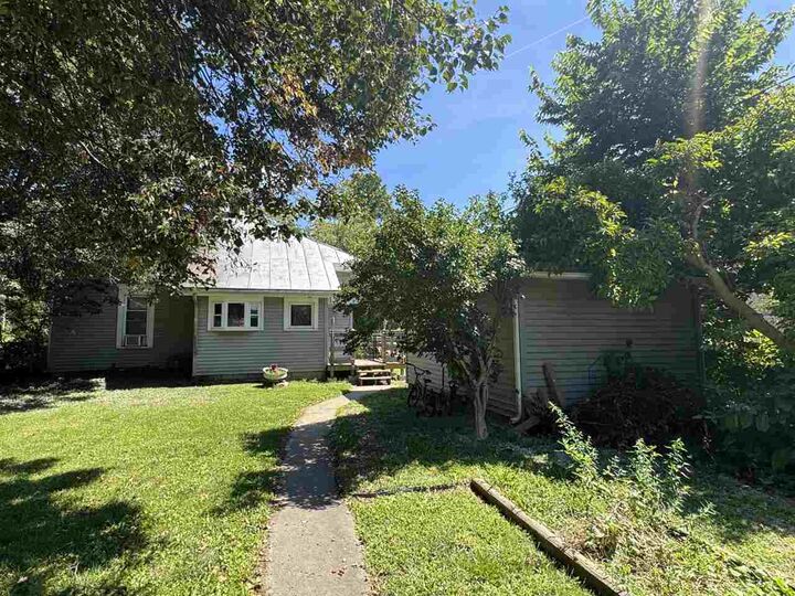 Property Photo:  306 N US Highway 27  IN 47341 