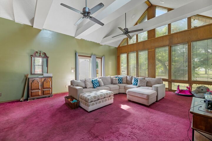 Photo de la propriété:  3310 N Charles Ave  KS 67204 