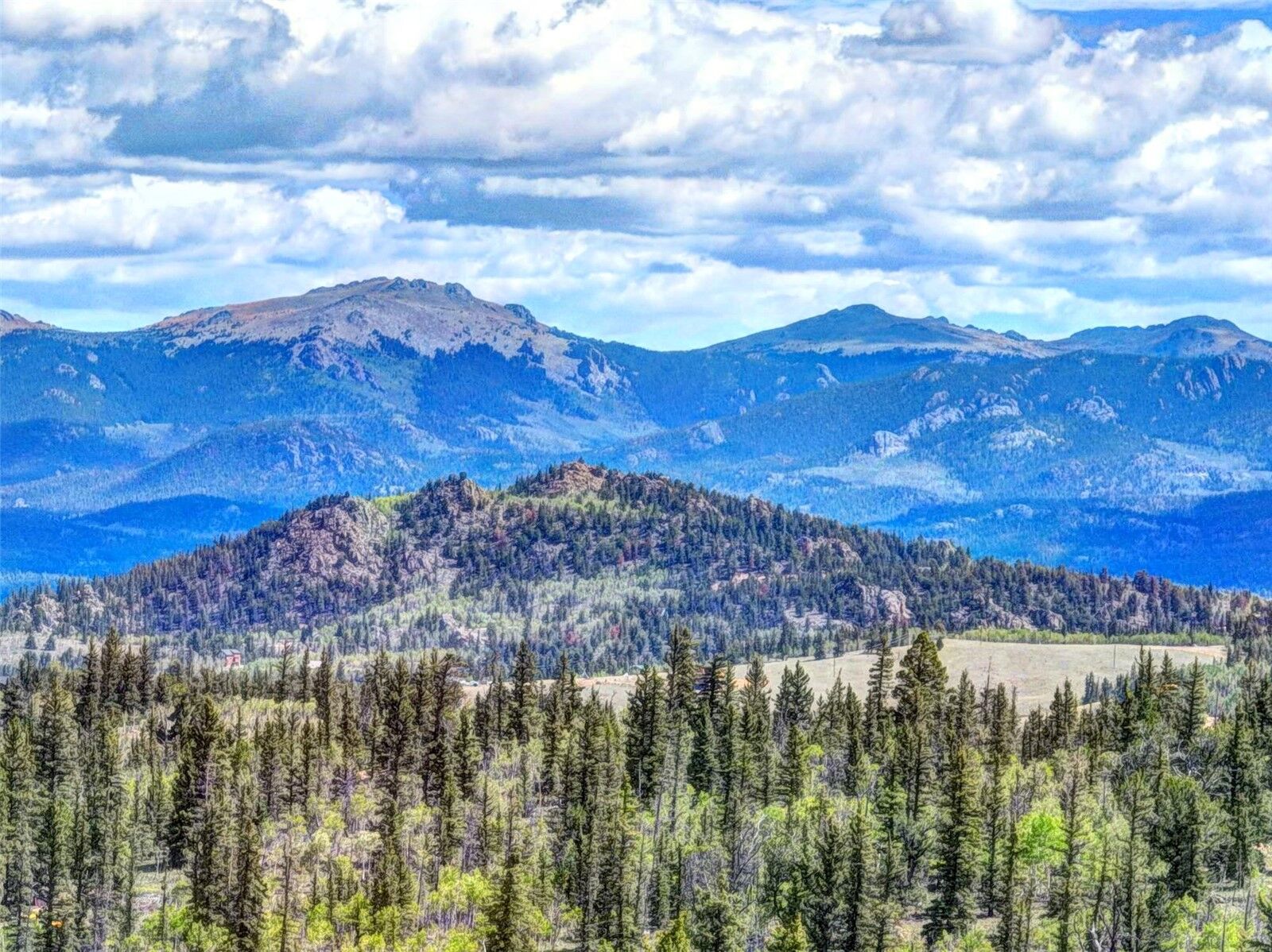 Property Photo:  860 Shoshone Drive  CO 80432 