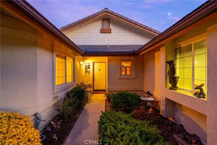 Property Photo: 1808 Willowbank CA 93446