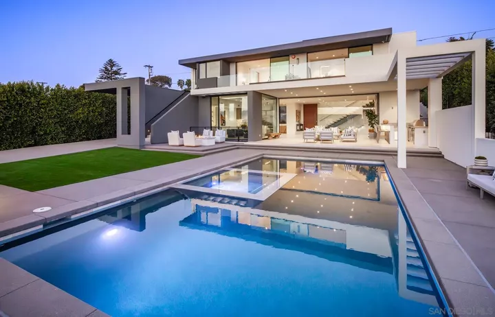 Property Photo:  521 S Rios Ave  CA 92075 