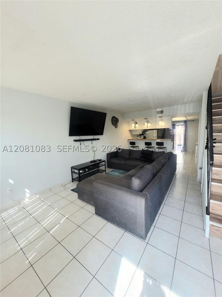 Property Photo:  3973 W 9th Ln 3  FL 33012 