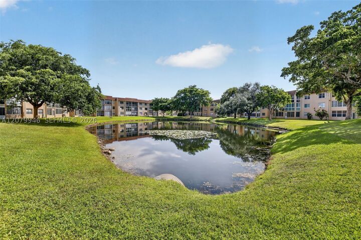 Property Photo: 9261 Sunrise Lakes Blvd 203 FL 33322