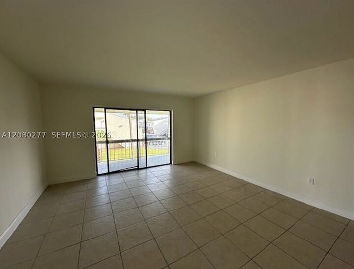 Property Photo: 13781 SW 66th St 222B FL 33183