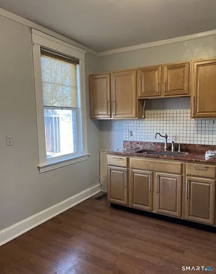 Property Photo: 299 Park Street 1 CT 06516