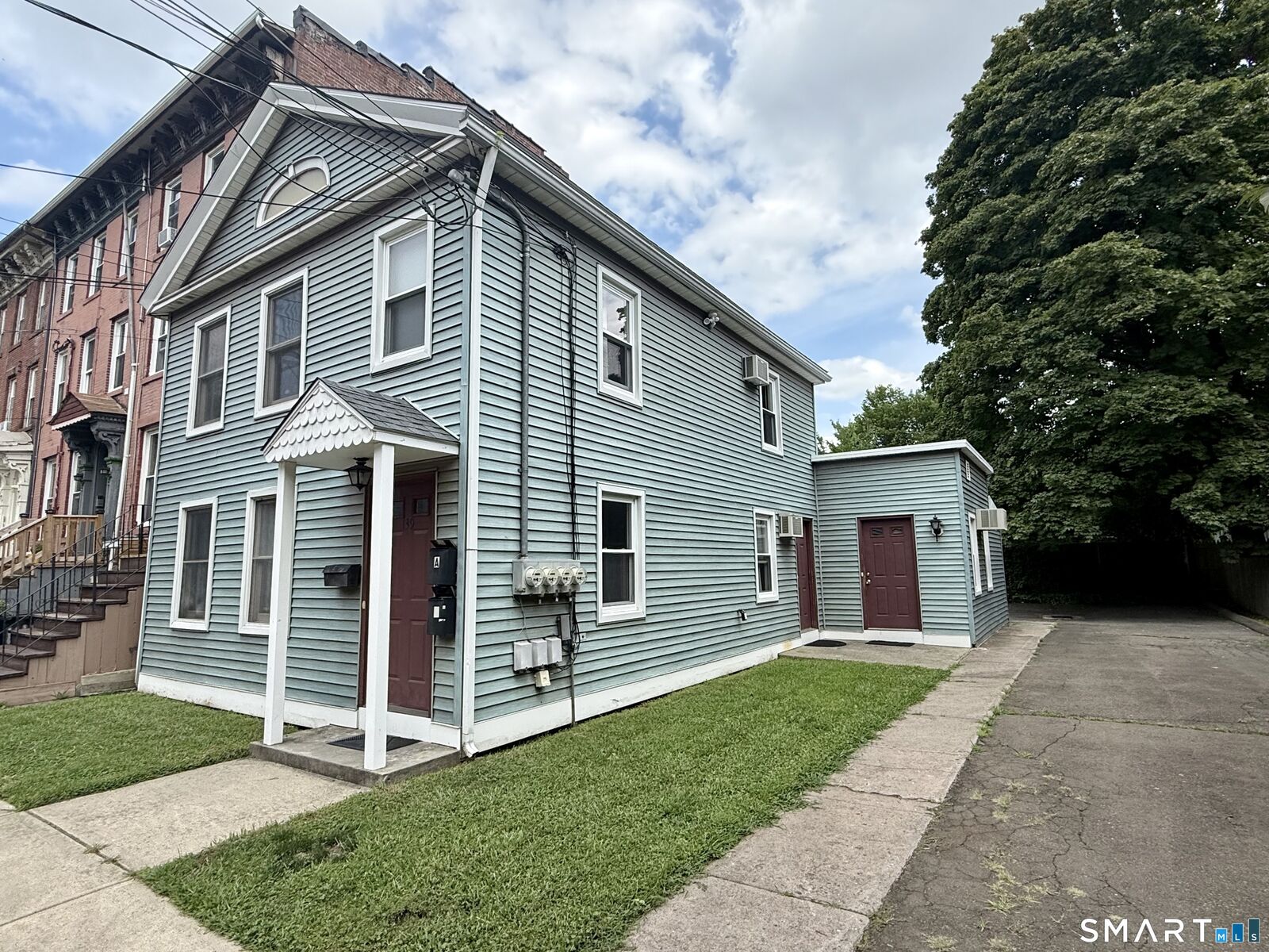 Property Photo:  139 Bradley Street B  CT 06511 