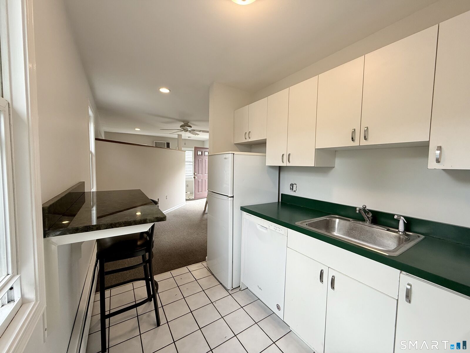 Property Photo:  139 Bradley Street B  CT 06511 