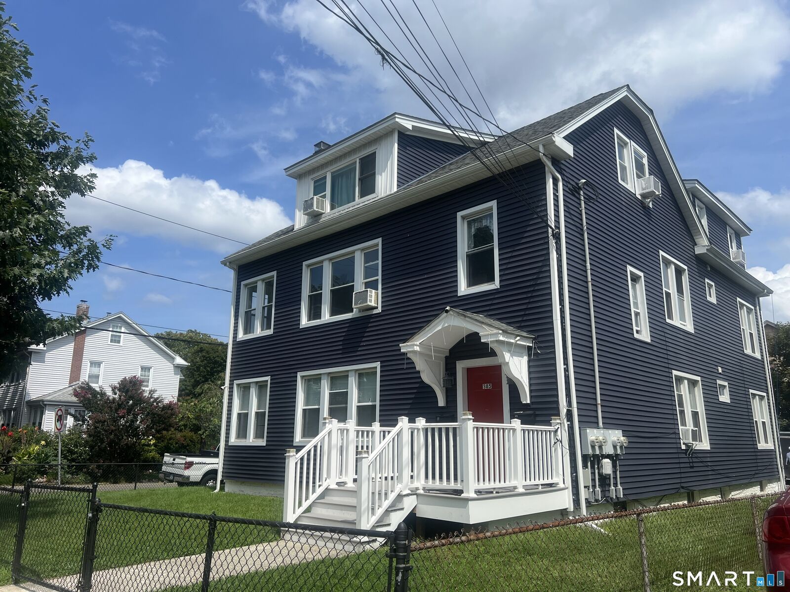 Property Photo:  385 Savin Avenue 2  CT 06516 