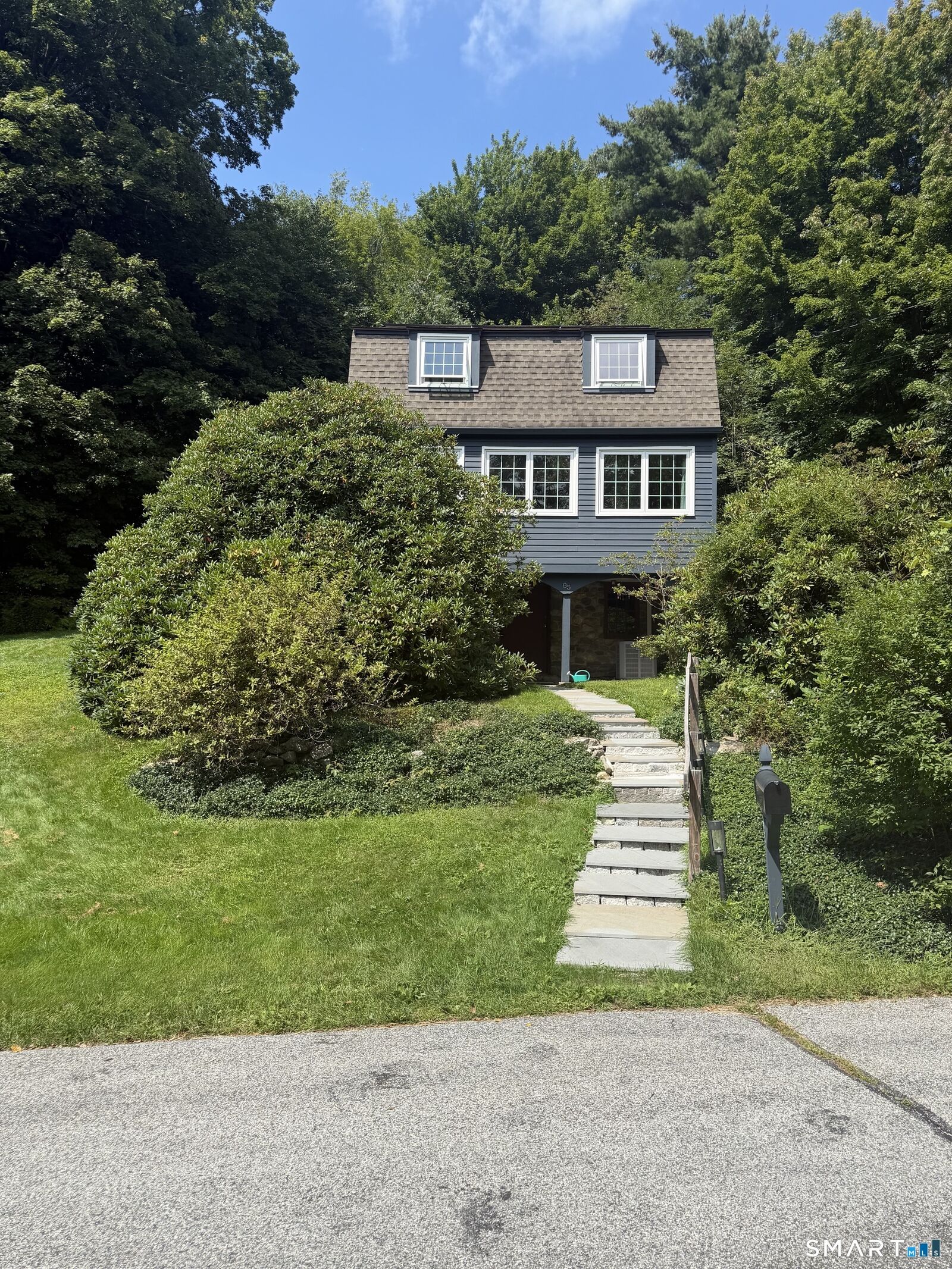 Property Photo:  85 East Litchfield Road  CT 06759 