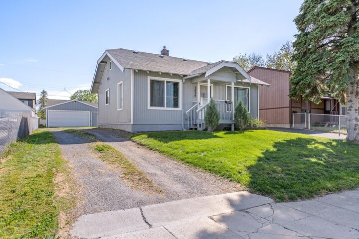 Property Photo: 3828 E 26th Ave WA 99223