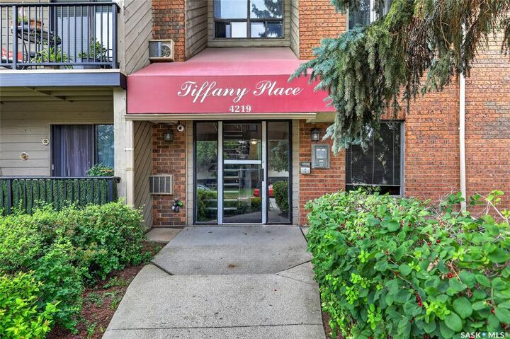 Property Photo:  4219 Degeer Street 39  SK S7H 4N6 