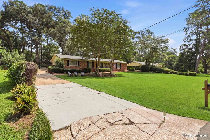 Property Photo: 1306 Leewood Drive FL 32312