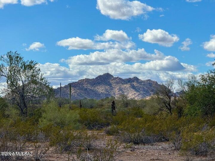 Property Photo:  0 E Almendra Rd Lot D  AZ 85139 