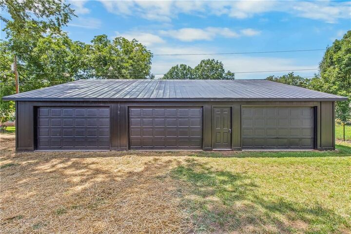 Property Photo:  117 Hinshaw Avenue  NC 27055 