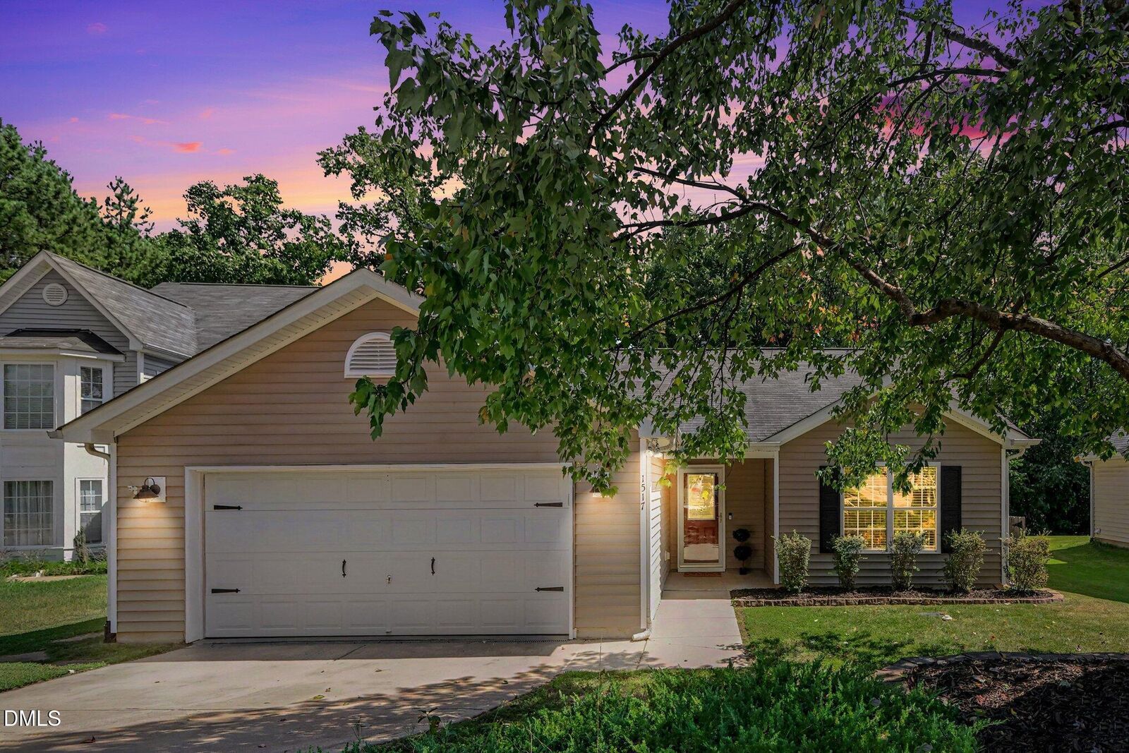 Property Photo: 1517 Dexter Ridge Drive NC 27540