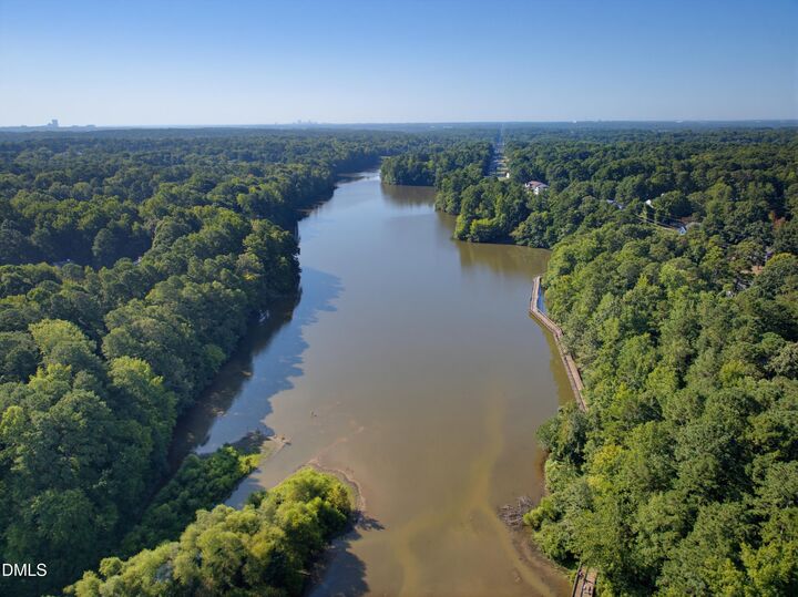 Property Photo:  7604 Glenharden Drive  NC 27613 